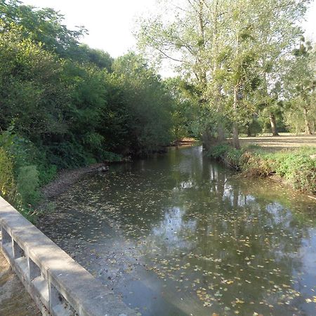 فيلا Au Fil De L'Eau Le Boupère المظهر الخارجي الصورة
